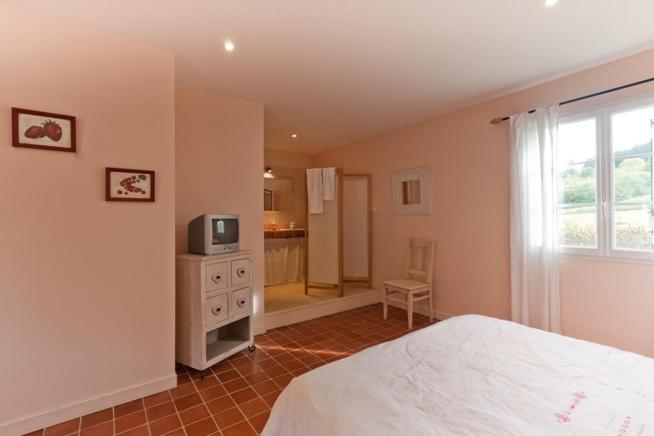 Domaine De La Combotte Bed & Breakfast Nantoux Luaran gambar