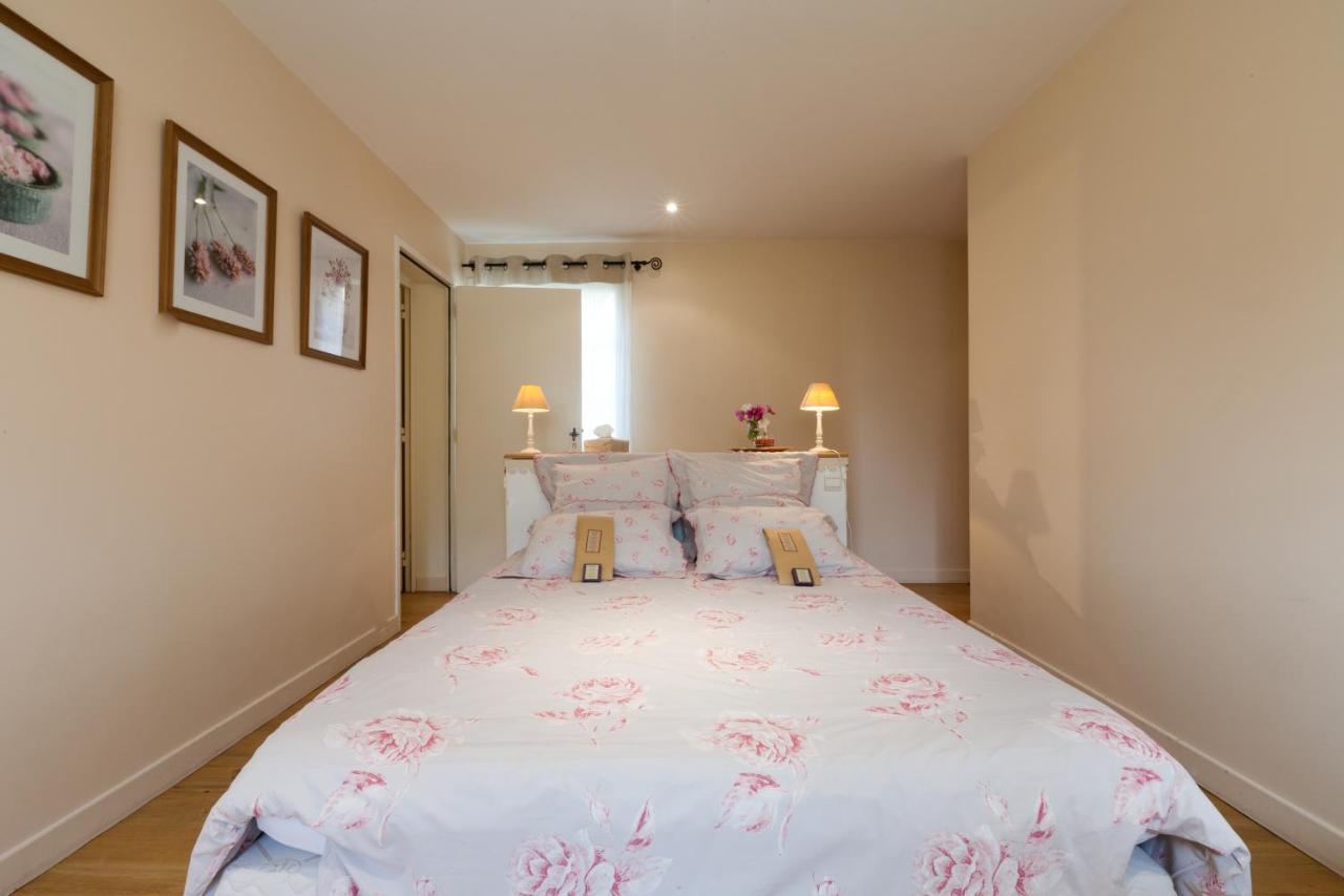 Domaine De La Combotte Bed & Breakfast Nantoux Luaran gambar