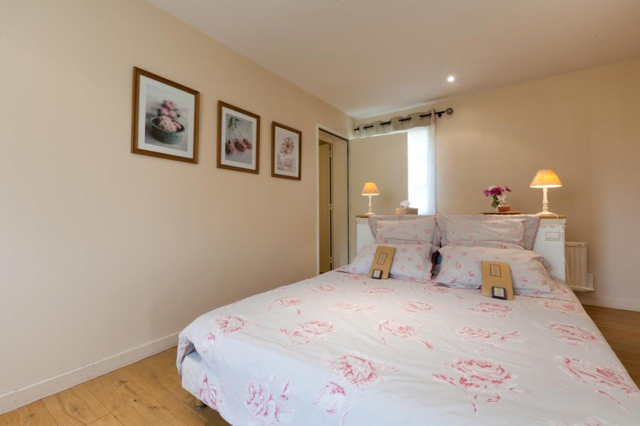 Domaine De La Combotte Bed & Breakfast Nantoux Luaran gambar